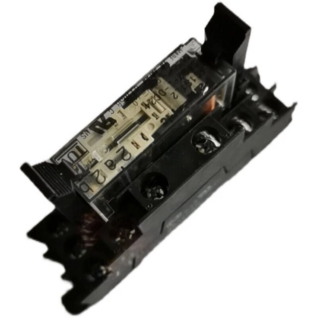 1PC SFS2-L24V AG1S122 WITH SFS4-SFD-R AG1S848 Socket Safety Relay #W9 ...